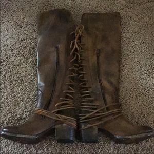 Freebird Coal boots